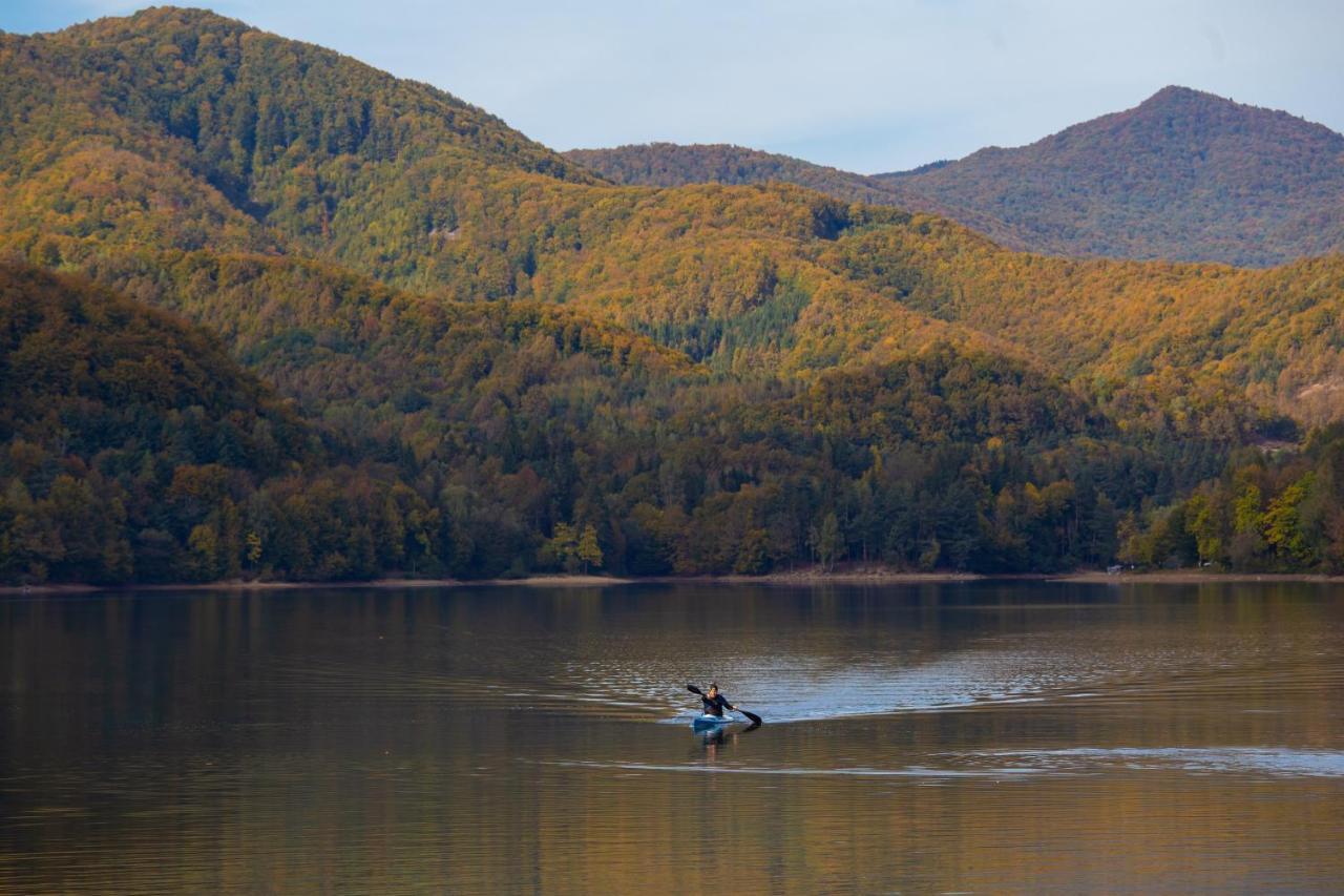 Adventure Lake Resort - Simared Бая-Маре Экстерьер фото