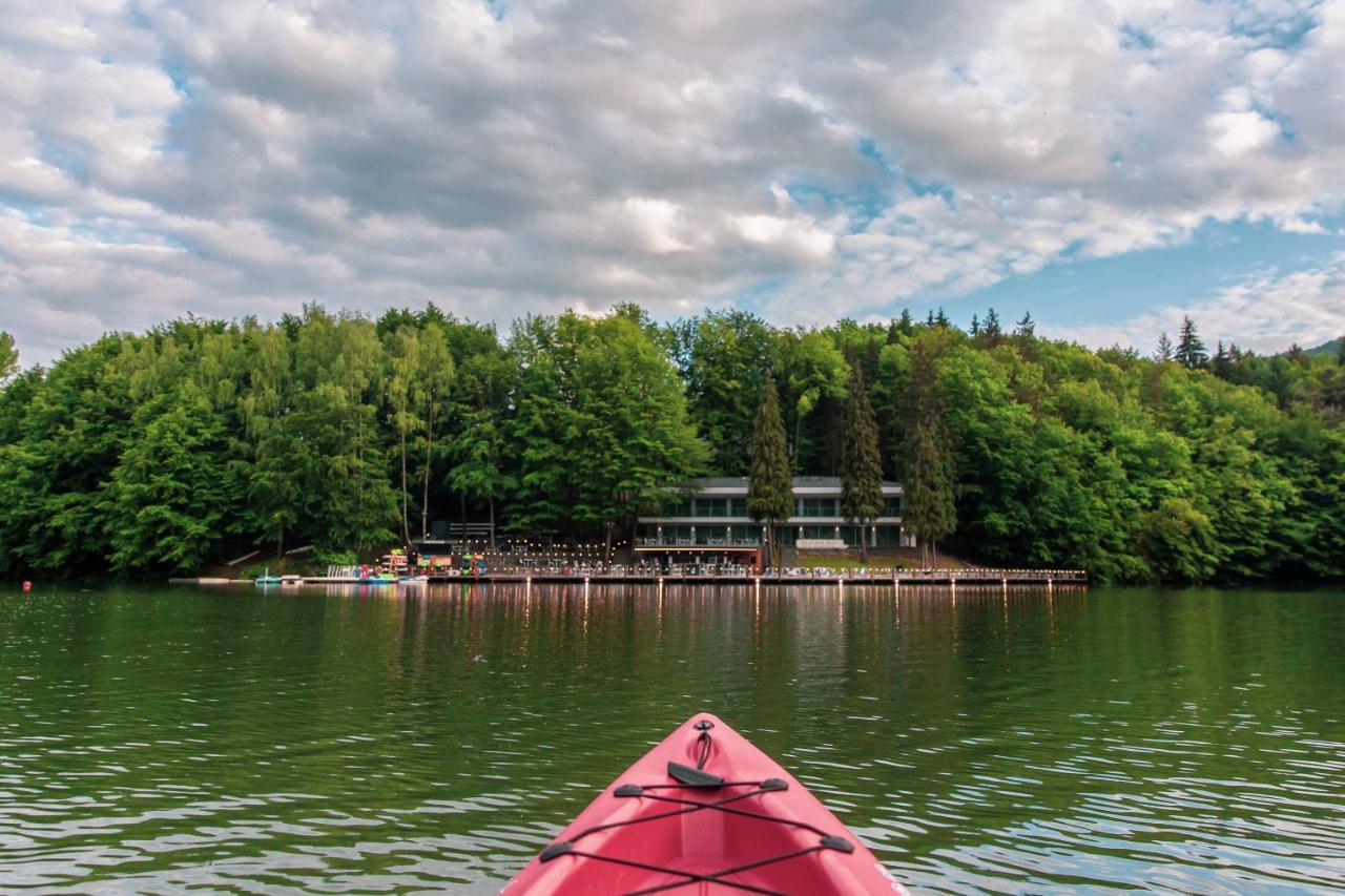 Adventure Lake Resort - Simared Бая-Маре Экстерьер фото